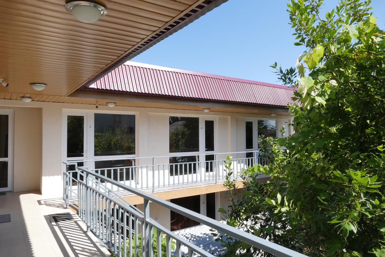 Astoria Comfort Hotel New Athos Exterior photo